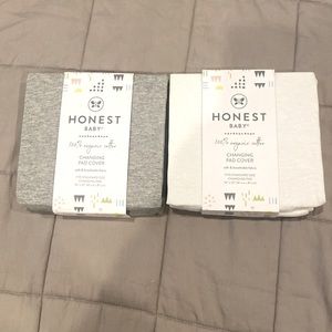 HONEST BABY 2-PACK 100% ORGANIC COTTON CHANGING PAD COVERS
